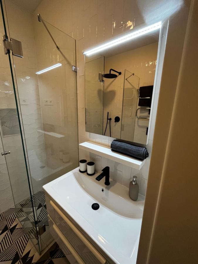 A96 Apartment Budapest Luaran gambar